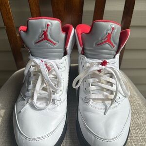 Air Jordan 5 Fire Red Silver Tongue (2020)